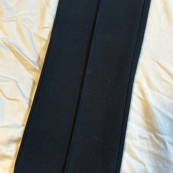 Black Danier dress pants size 6 with leather trim. Very good condition - Picture 4 of 6